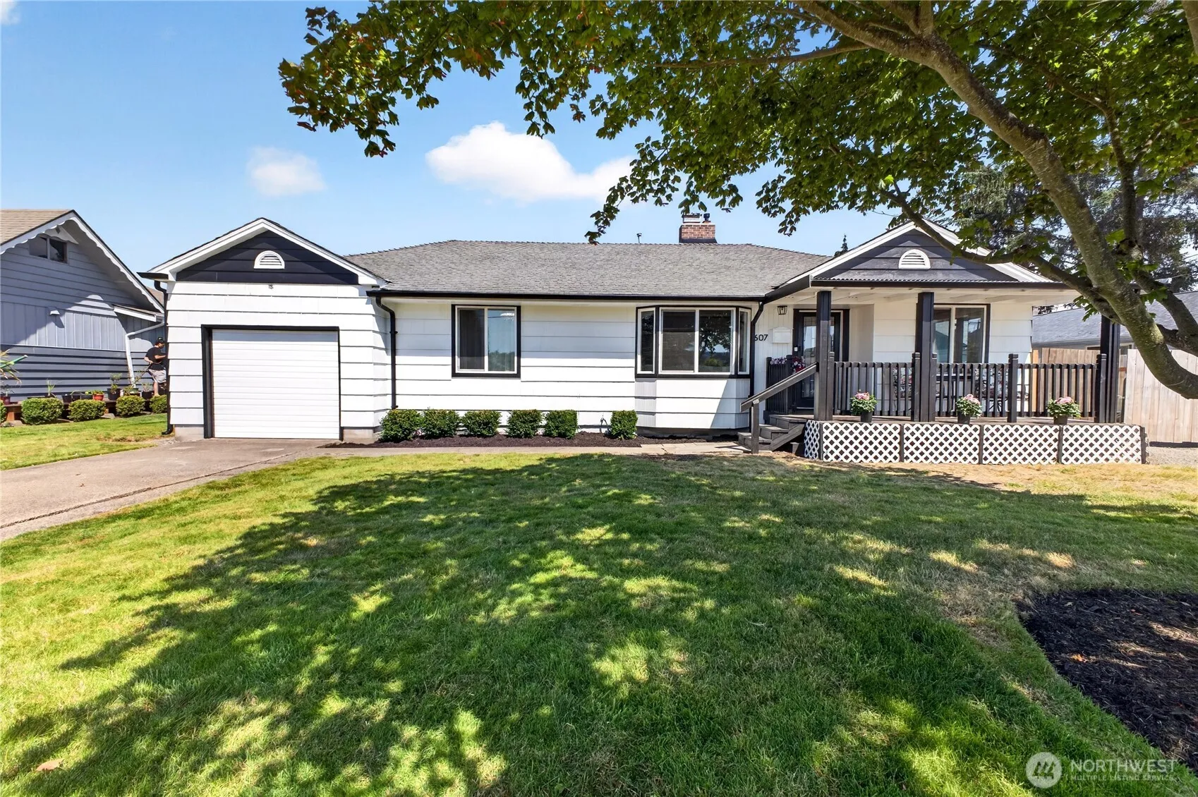 Property photo for 607 14th Street Sw, Puyallup