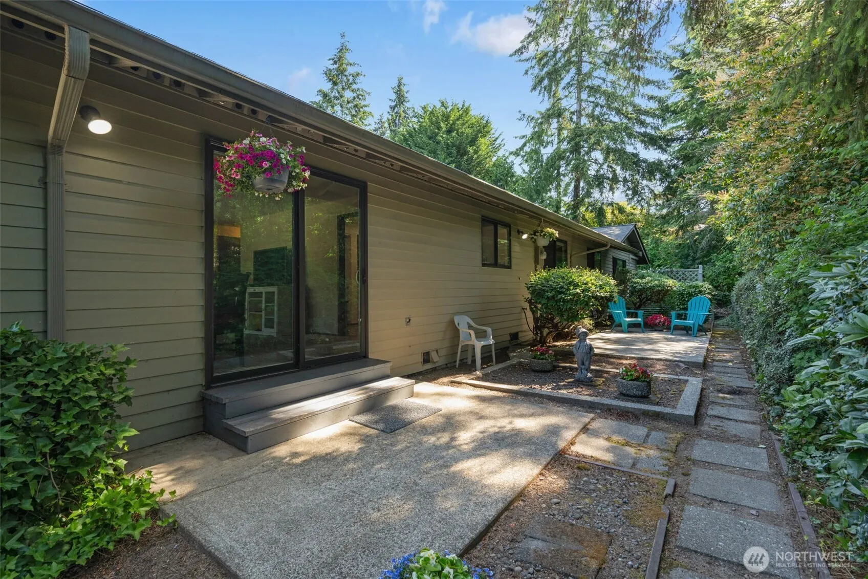 Property photo for 24832 12th Avenue S, Des Moines