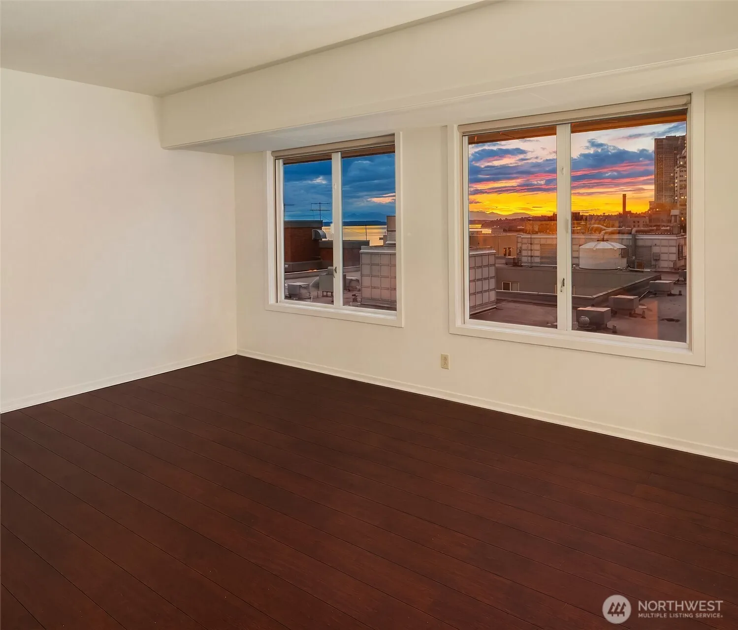 Property photo for 98 Union Street #810, Seattle