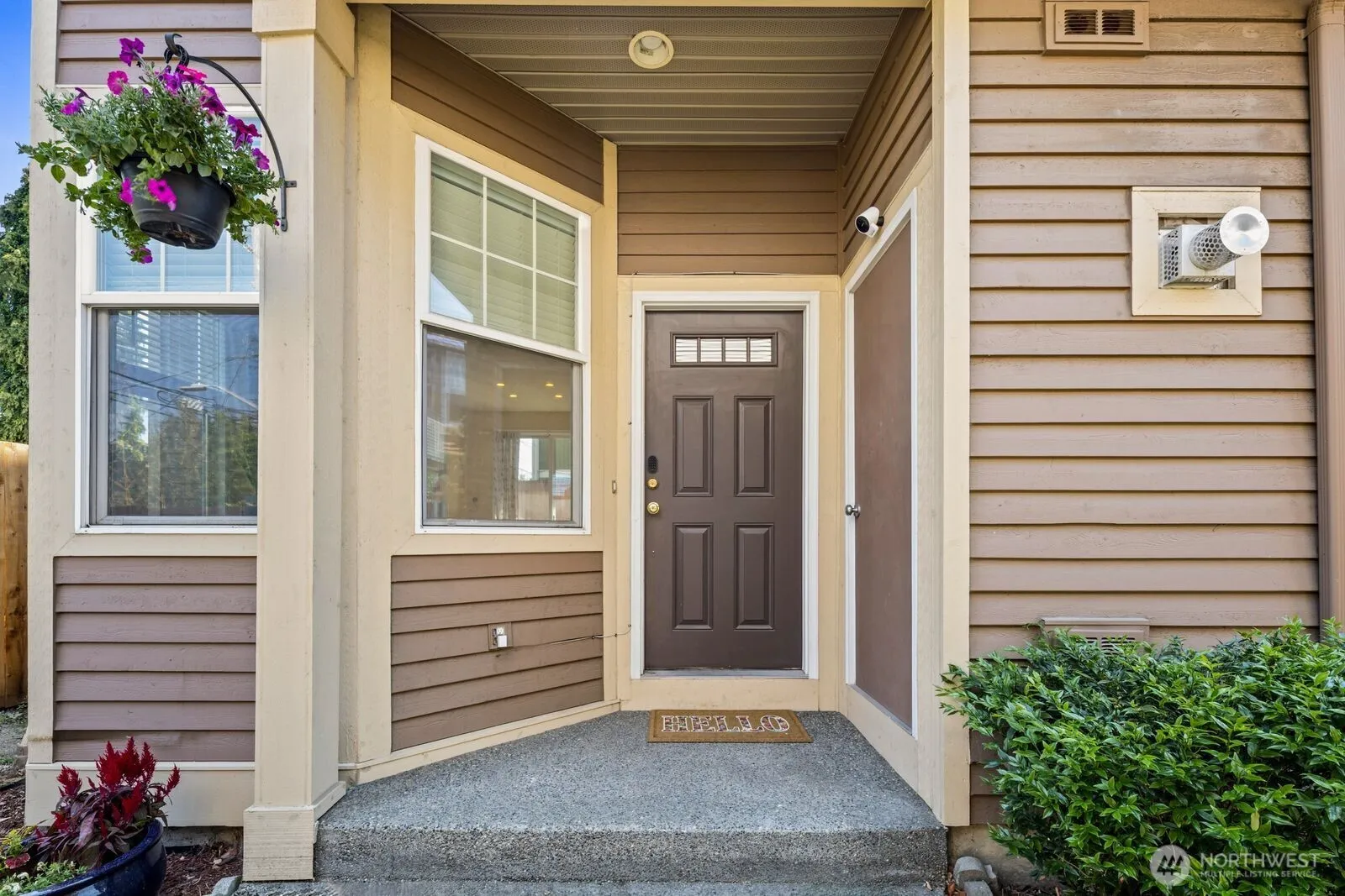 Property photo for 10543 Midvale Avenue N #a, Seattle