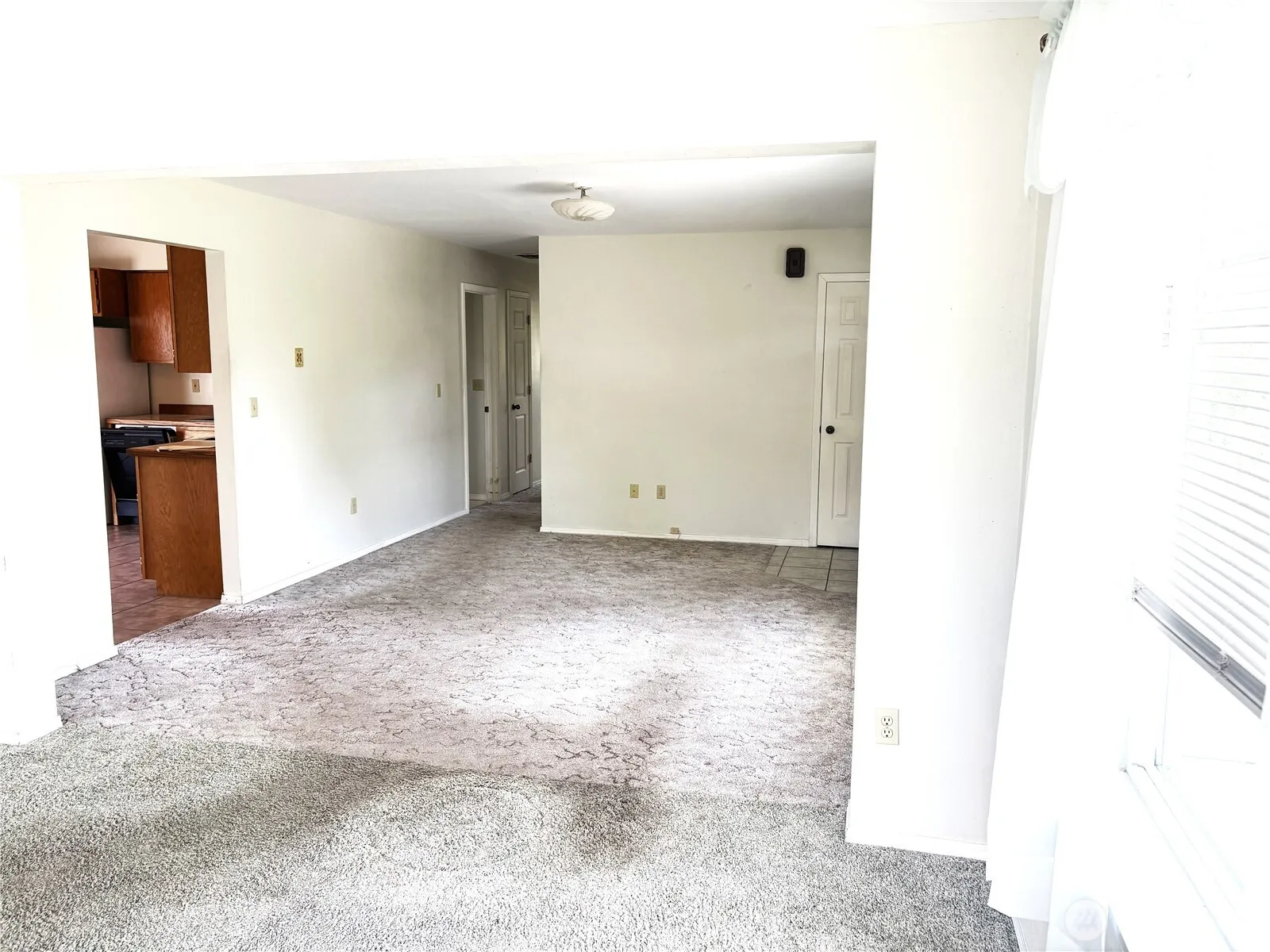 Property photo for 8 Orchard Loop S., Tonasket photo 4