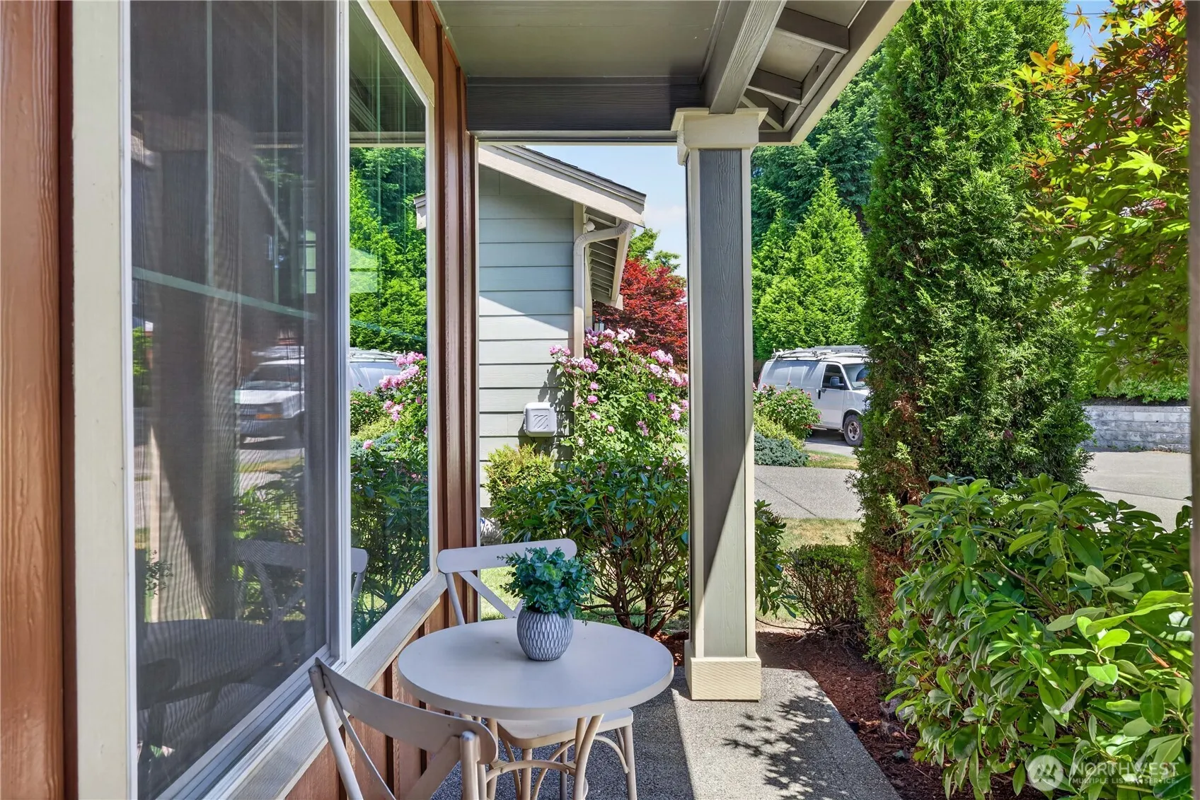 Property photo for 28213 225th Place Se, Maple Valley photo 3