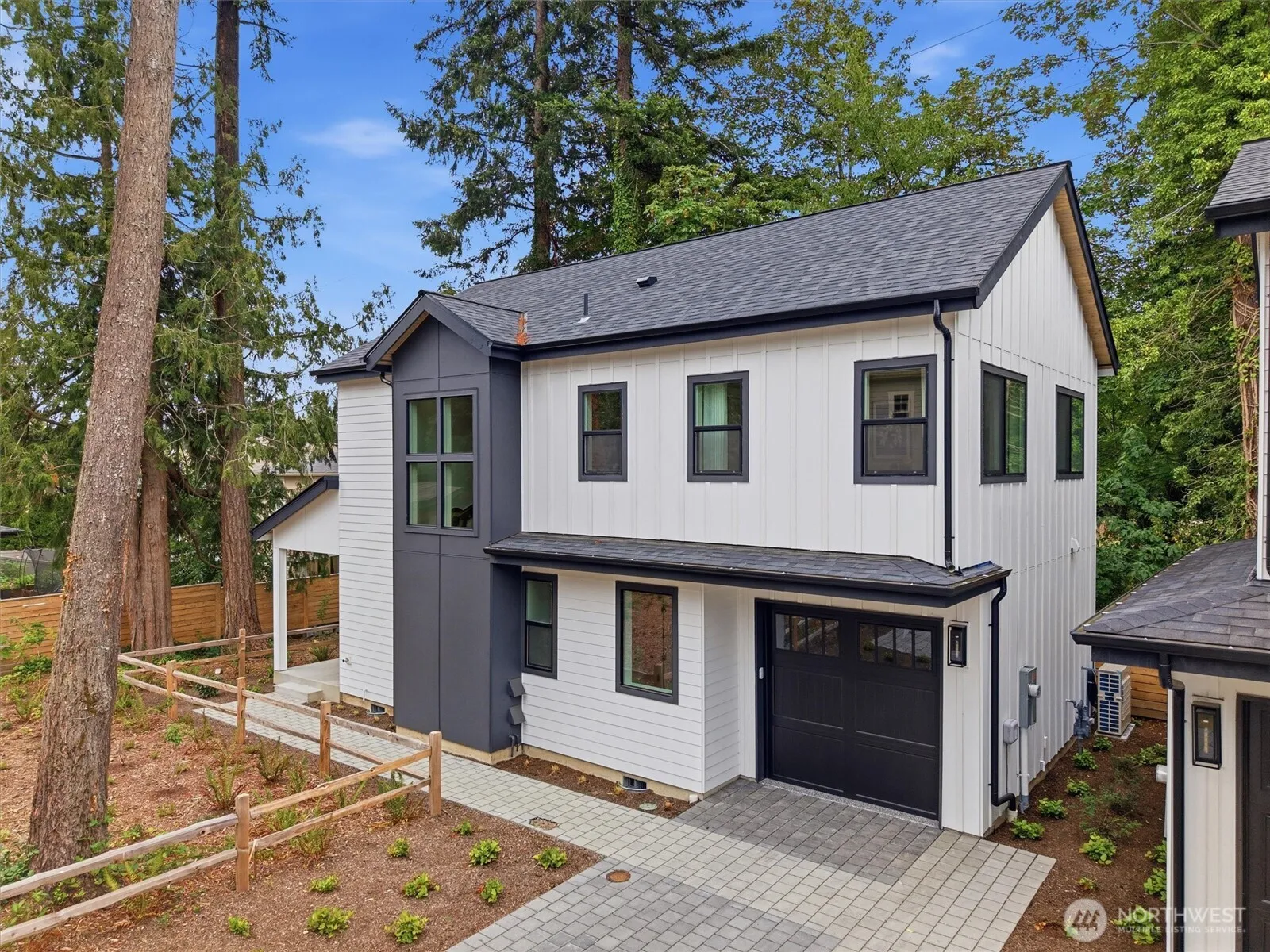 Property photo for 9016 124th Lane Ne, Kirkland