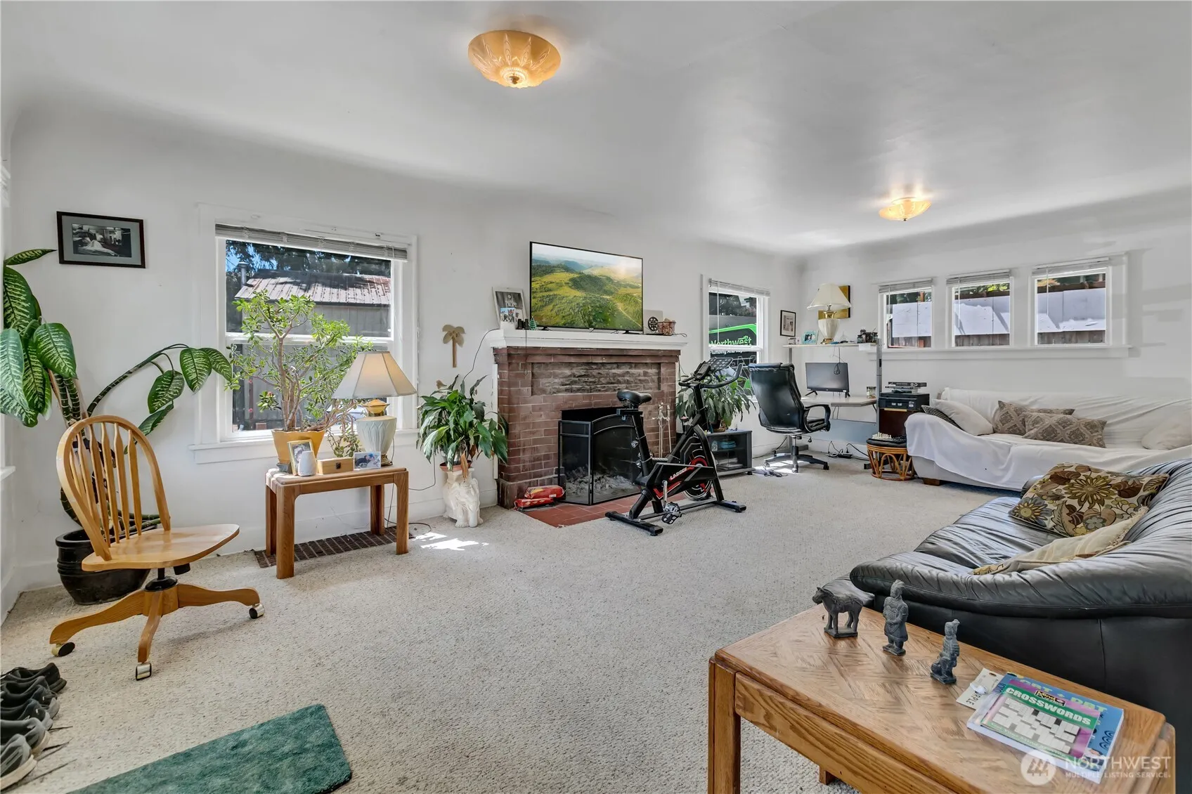 Property photo for 13025 Ambaum Boulevard Sw, Burien photo 5