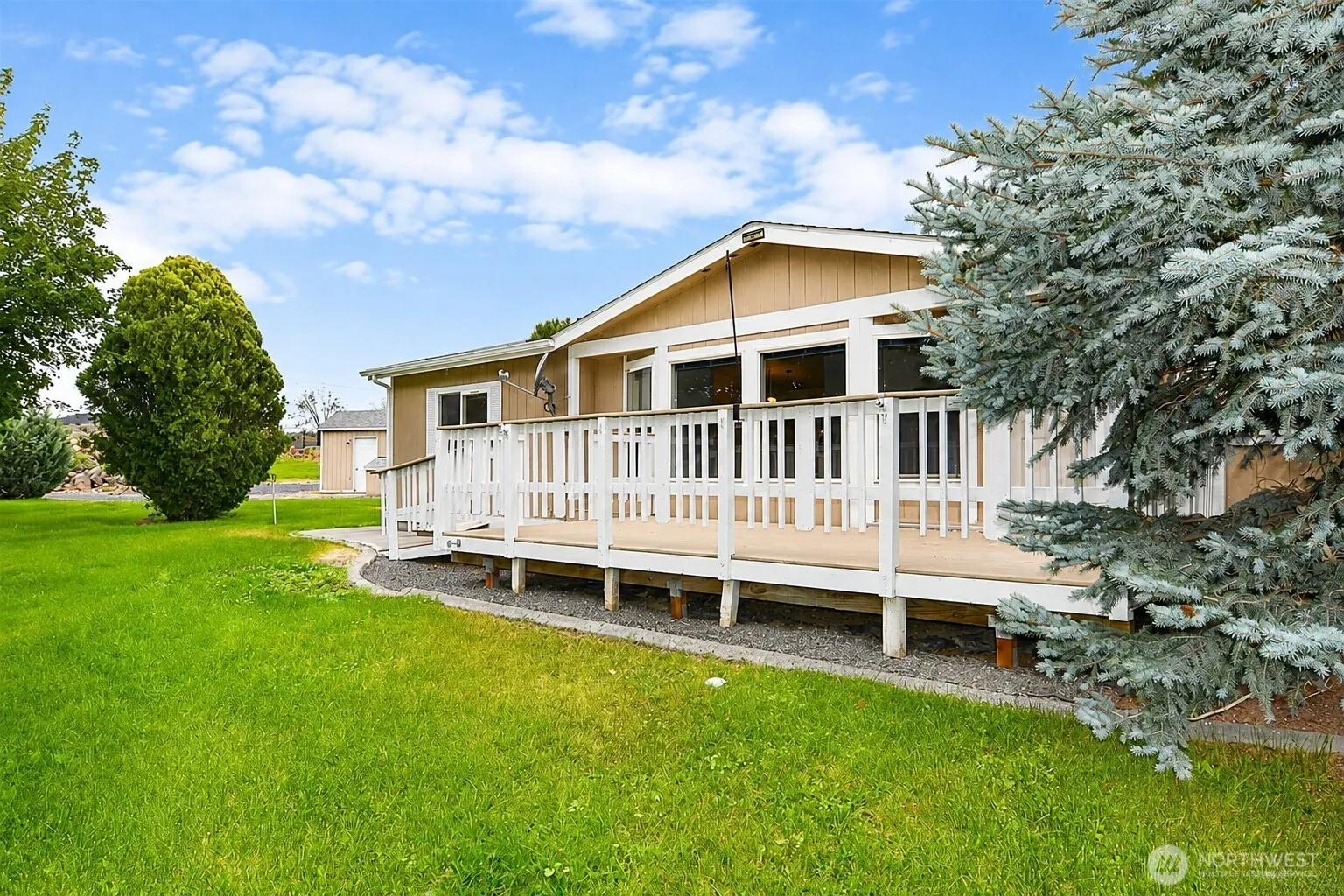 Property photo for 4828 Road 3.7 Ne, Moses Lake photo 3