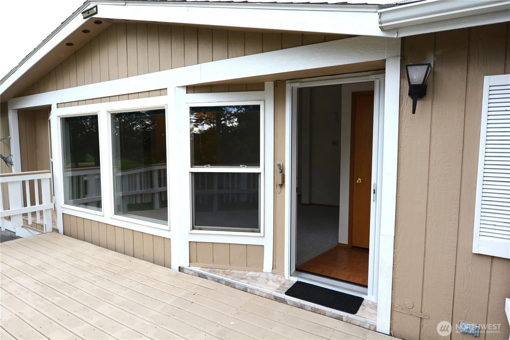Property photo for 4828 Road 3.7 Ne, Moses Lake