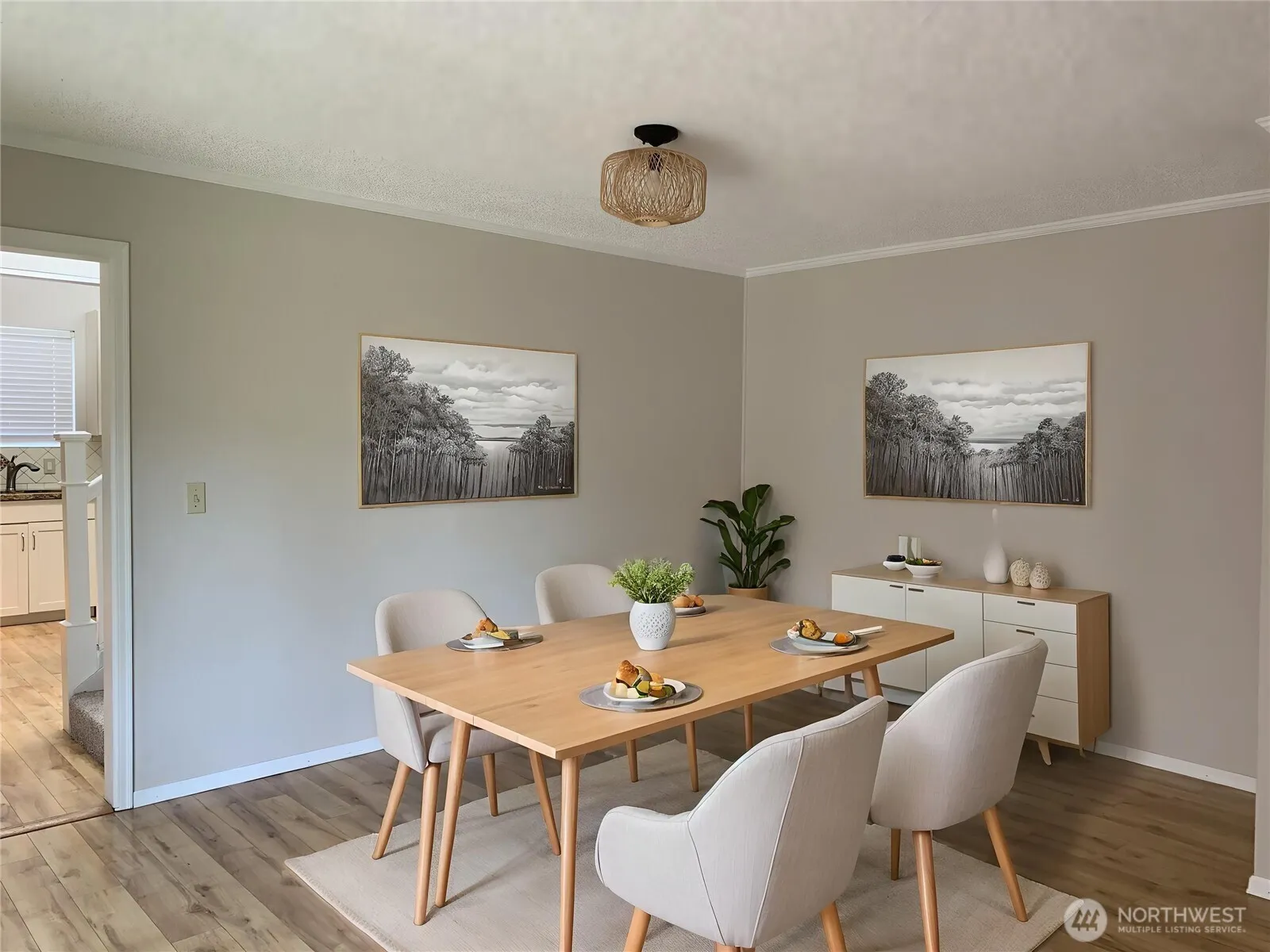 Property photo for 6502 Avondale Road Sw #4, Lakewood photo 4