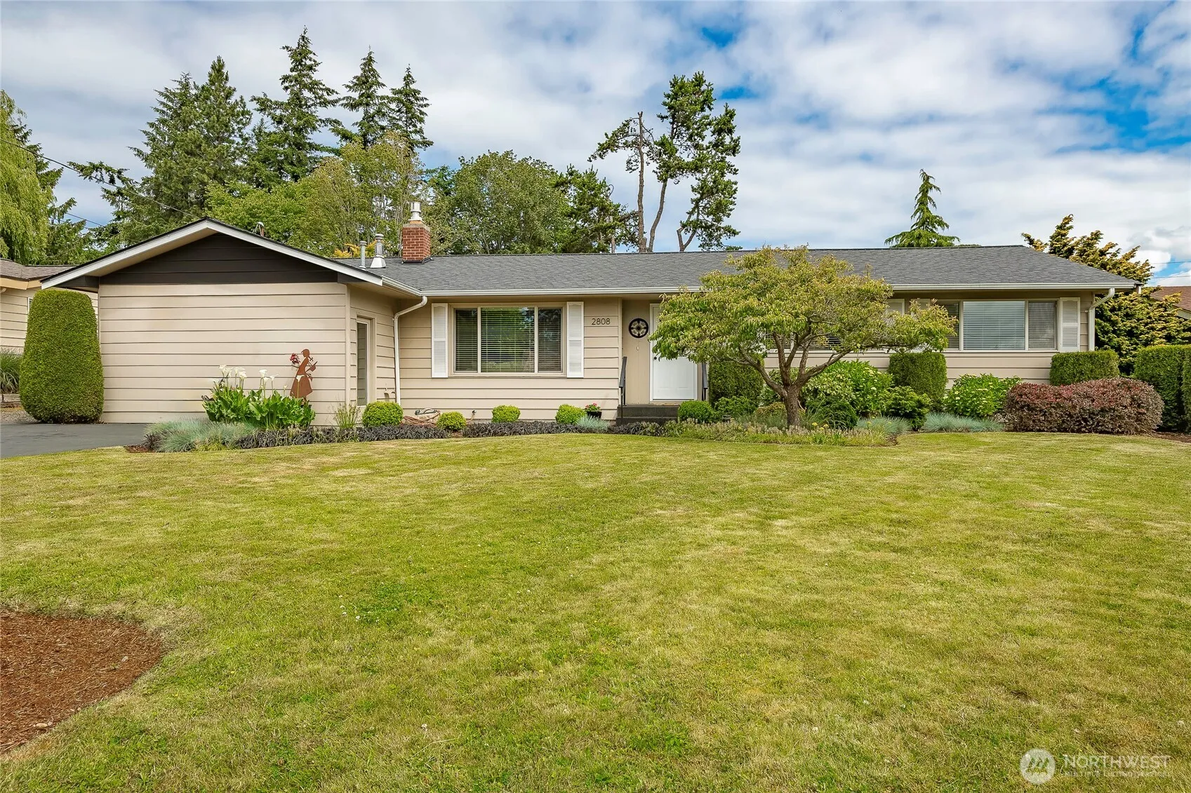 Property photo for 2808 Azalea Place, Bellingham