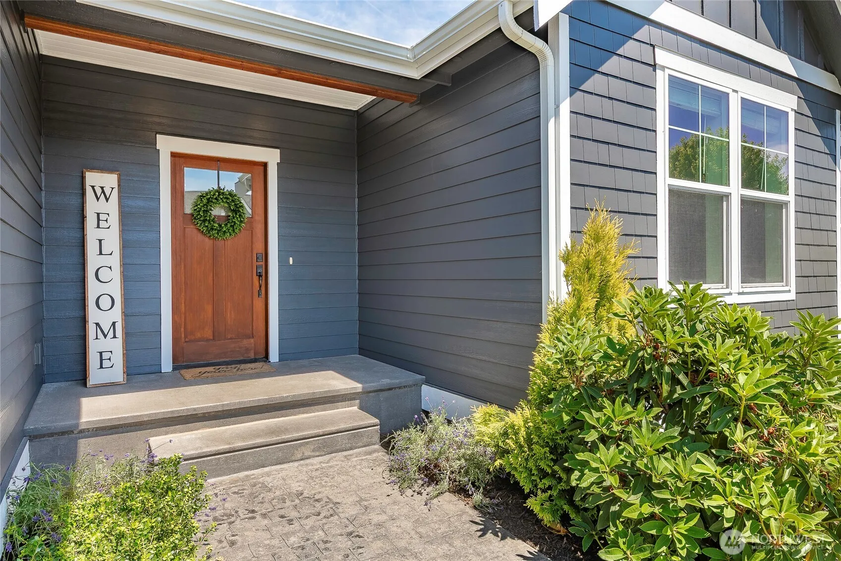 Property photo for 2082 Woodsman Drive, Lynden photo 4