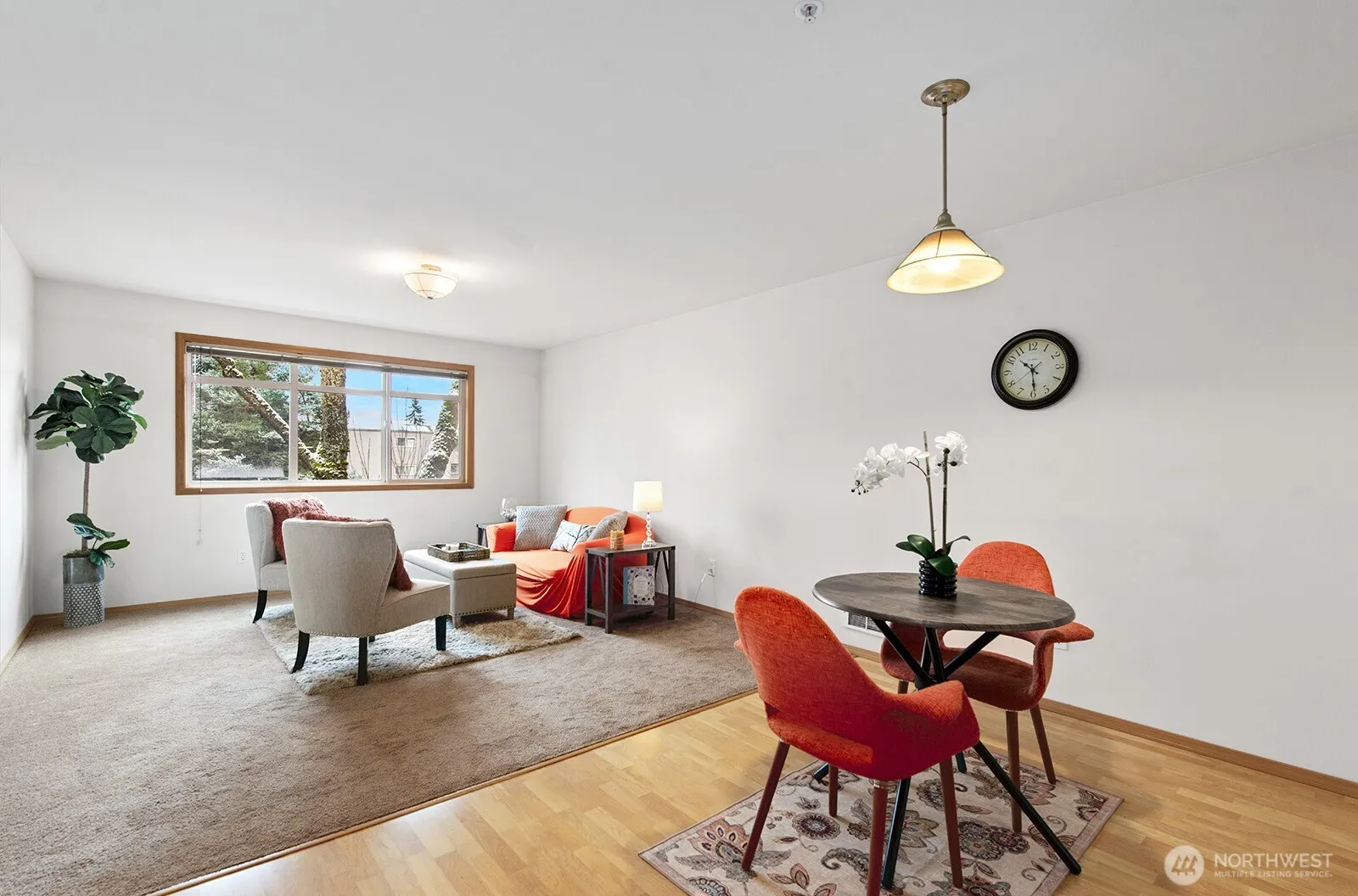 Property photo for 9517 35th Avenue Ne #2a, Seattle photo 3
