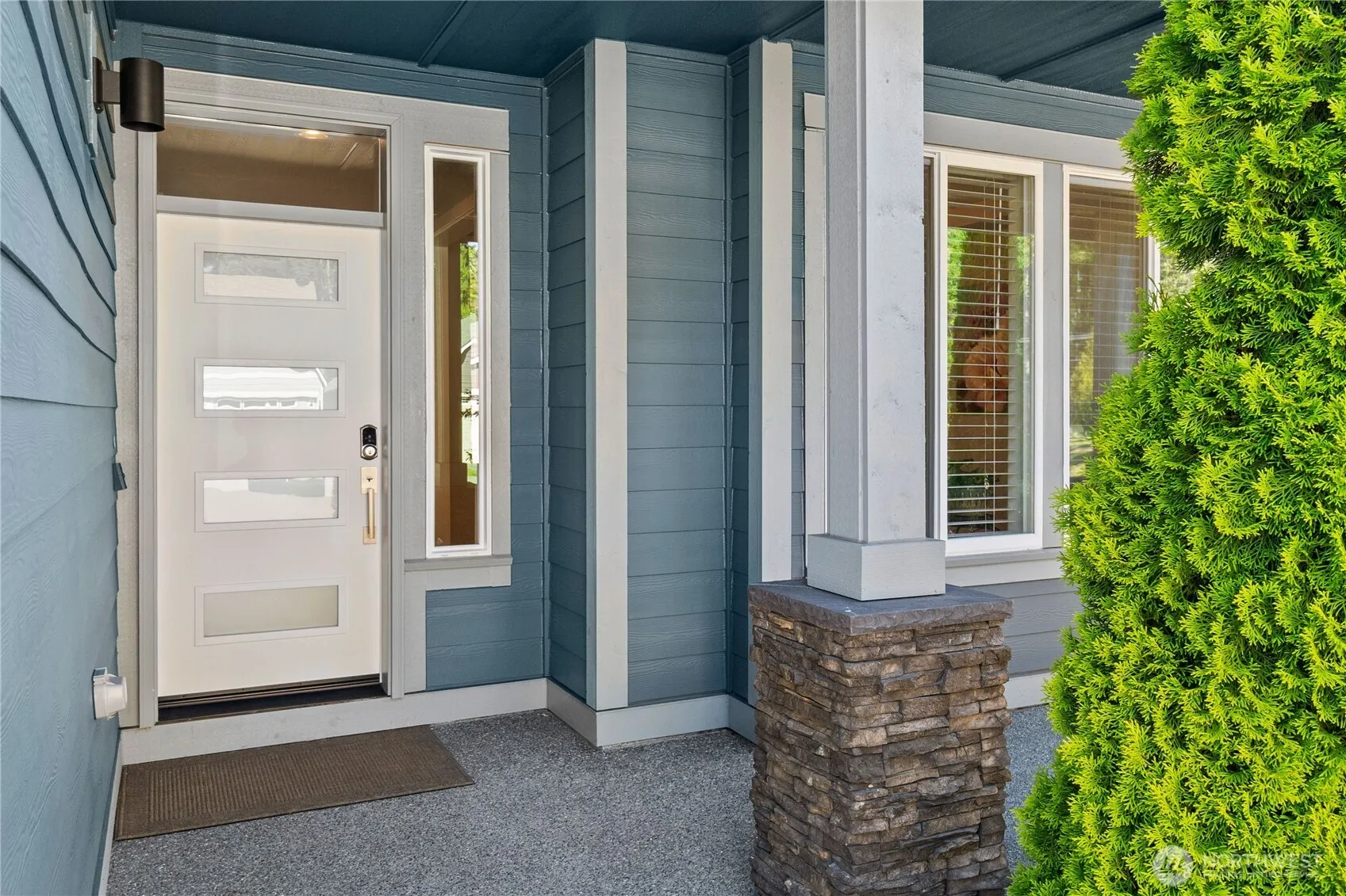 Property photo for 9031 Wyatt Loop Se, Tumwater photo 4