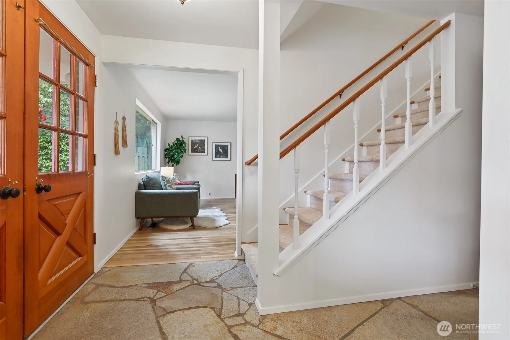 Property photo for 508 147th Street Ne, Bellevue photo 5