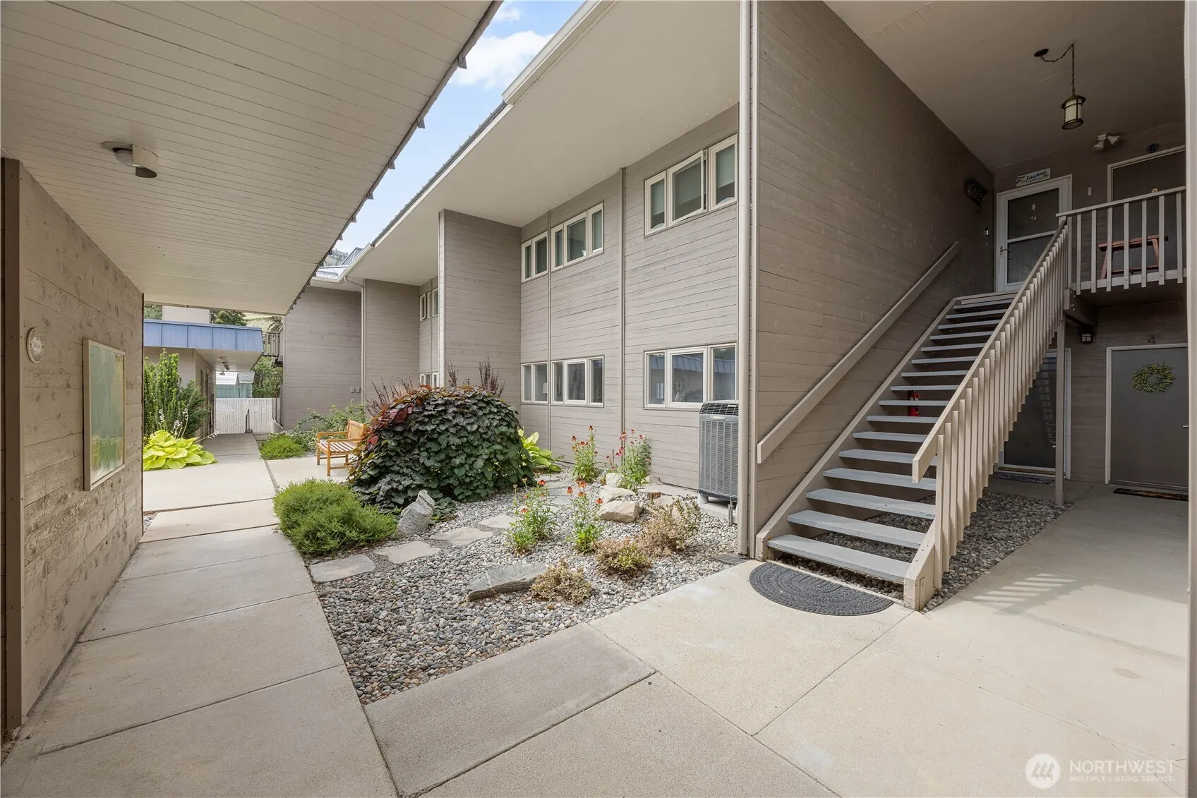 Property photo for 301 S 3rd Street #3, Chelan photo 5