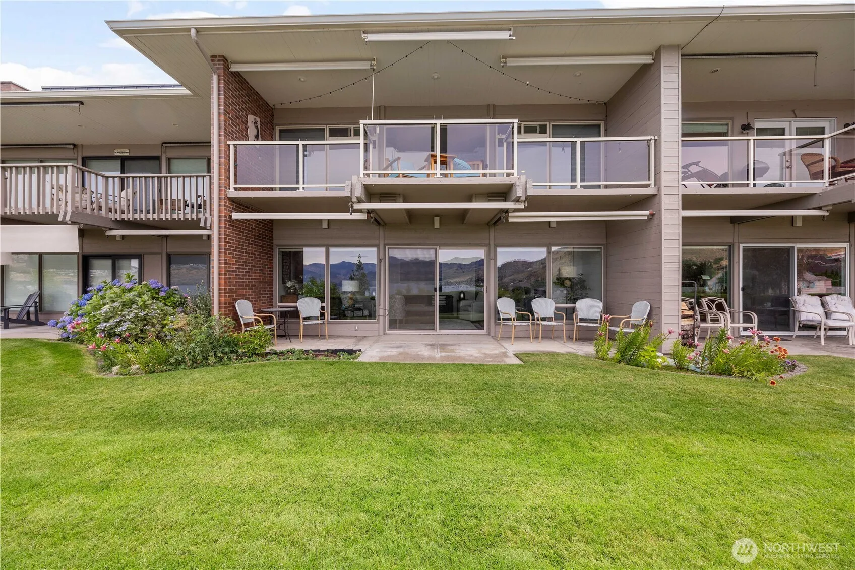 Property photo for 301 S 3rd Street #3, Chelan photo 2