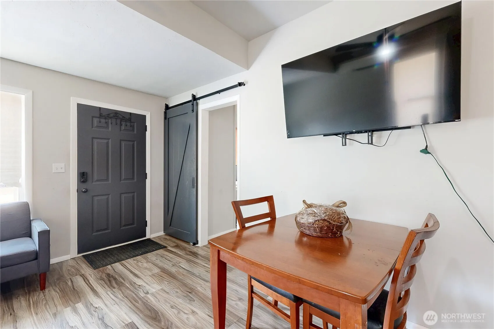 Property photo for 918 W Chestnut Street, Walla Walla photo 5