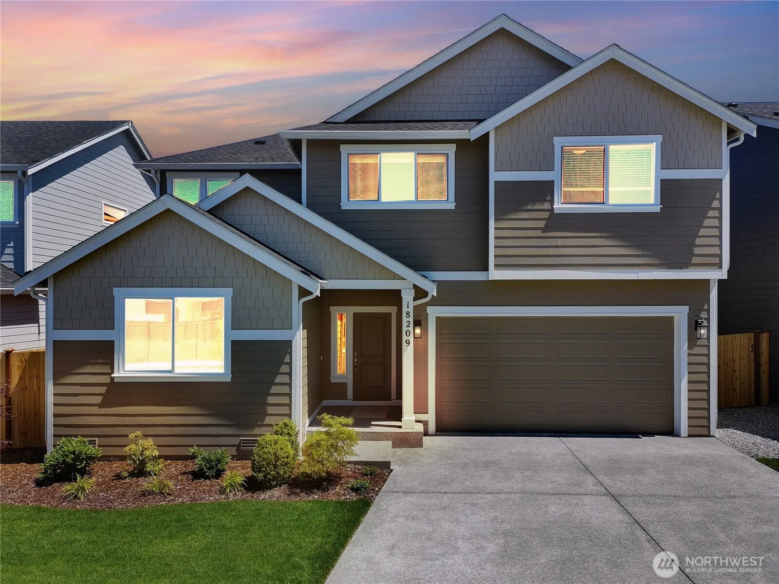 Property photo for 18216 37 Avenue Ct E, Tacoma photo 2