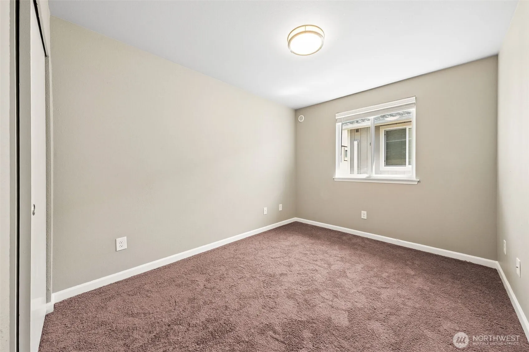 Property photo for 4040 S Warner Street, Tacoma photo 5