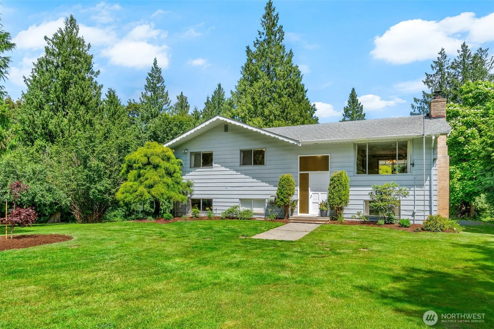Property photo for 8403 64th Street Ne, Marysville
