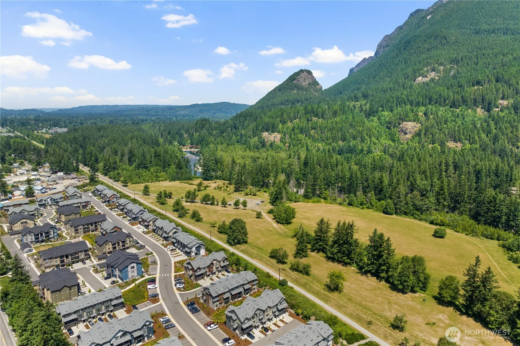 Property photo for 1177 Shoreline Way Se #1502, North Bend photo 2