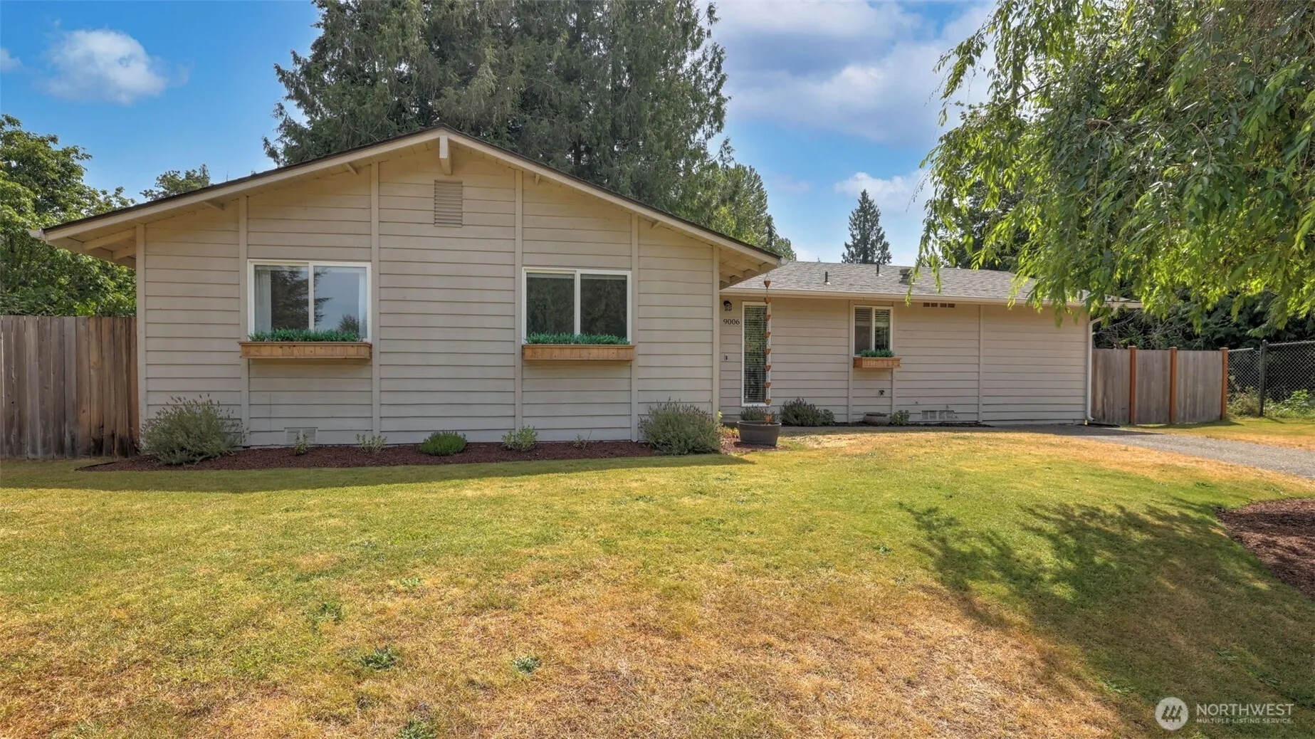 Property photo for 9006 210th Place Ne, Redmond