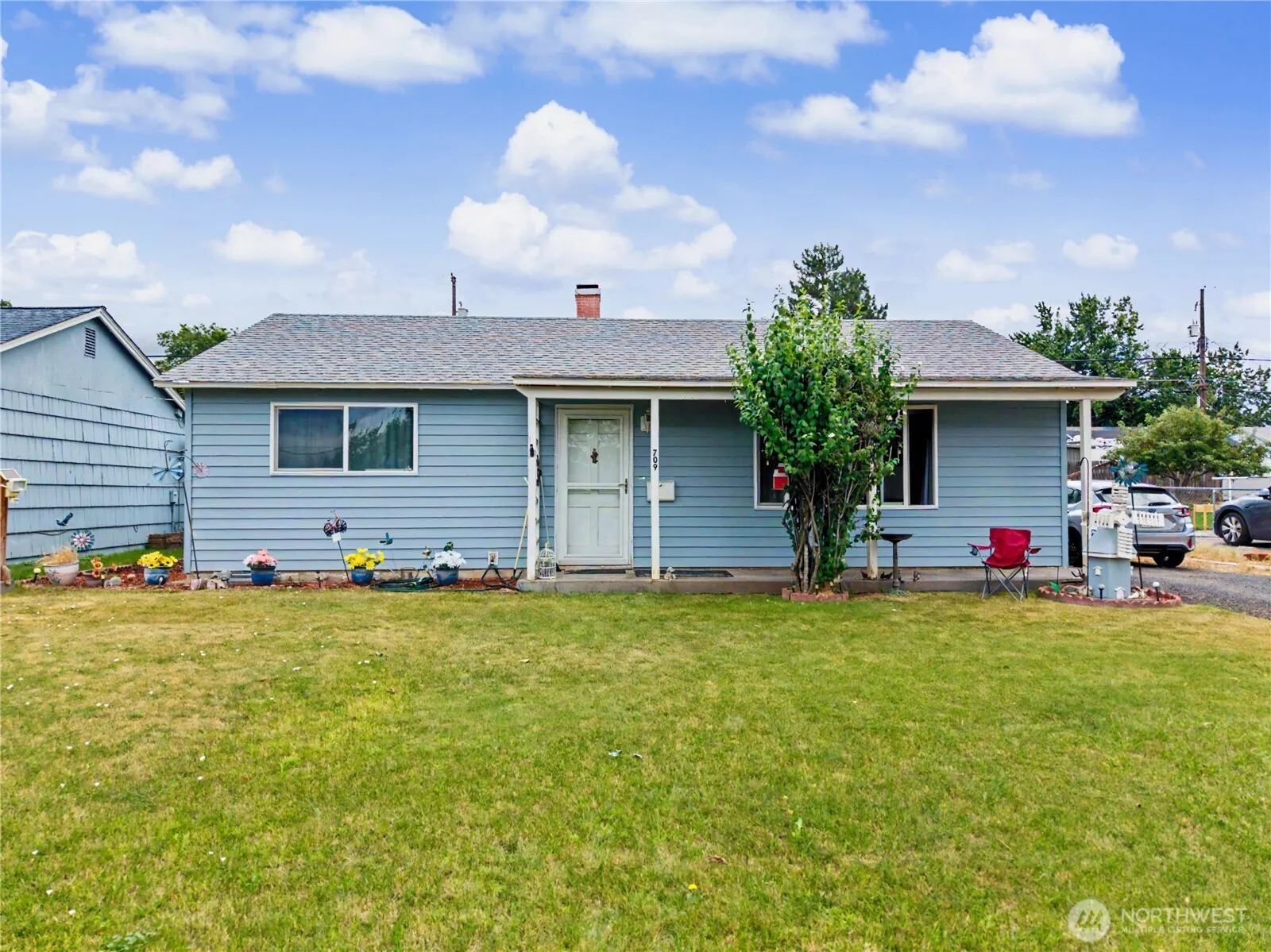 Property photo for 709 S Hawthorne Drive, Moses Lake