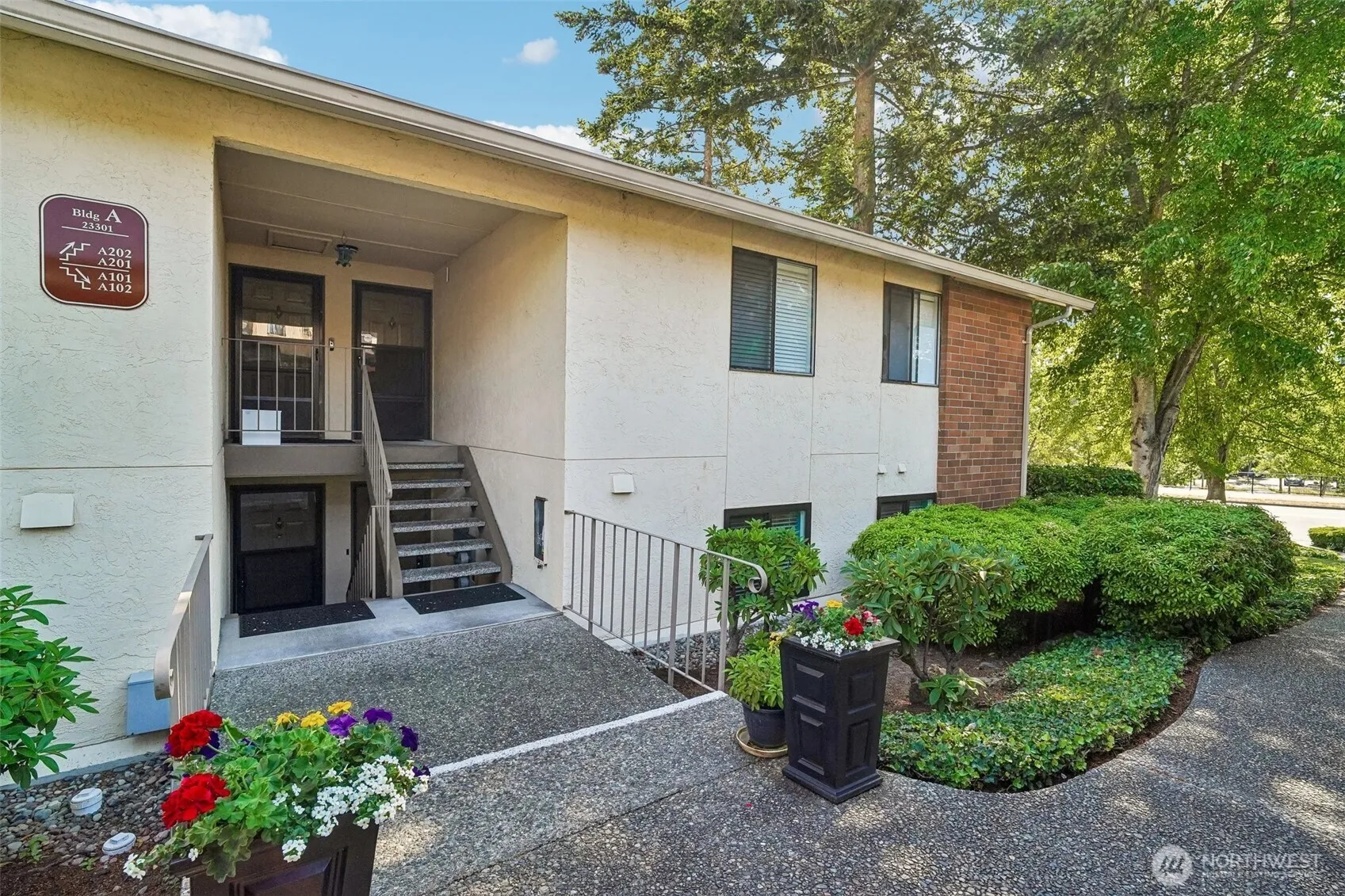 Property photo for 23301 Lakeview Drive #a101, Mountlake Terrace
