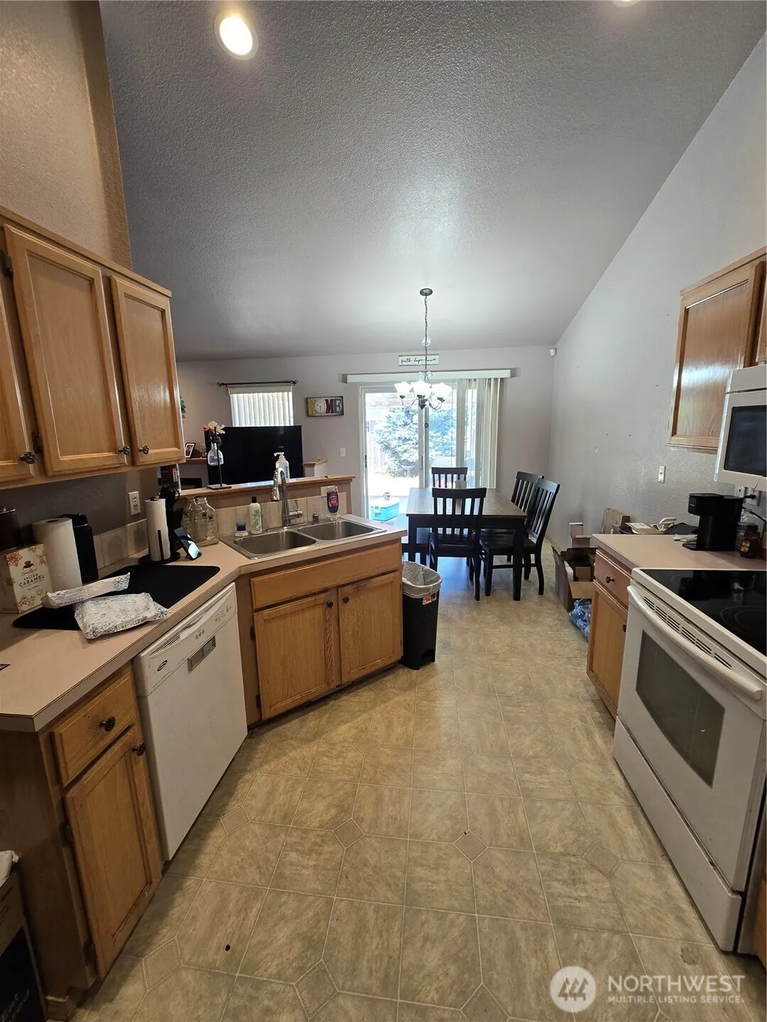 Property photo for 15407 8th Avenue Court E, Tacoma photo 4
