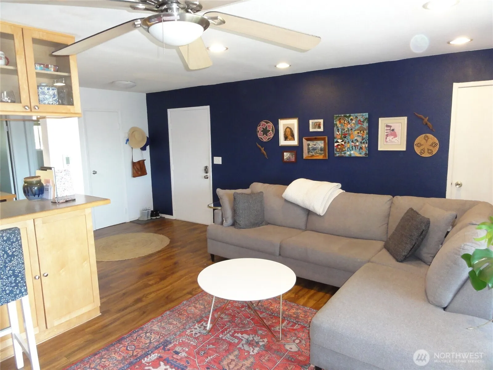 Property photo for 22993 Marine View Drive S #d306, Des Moines photo 2
