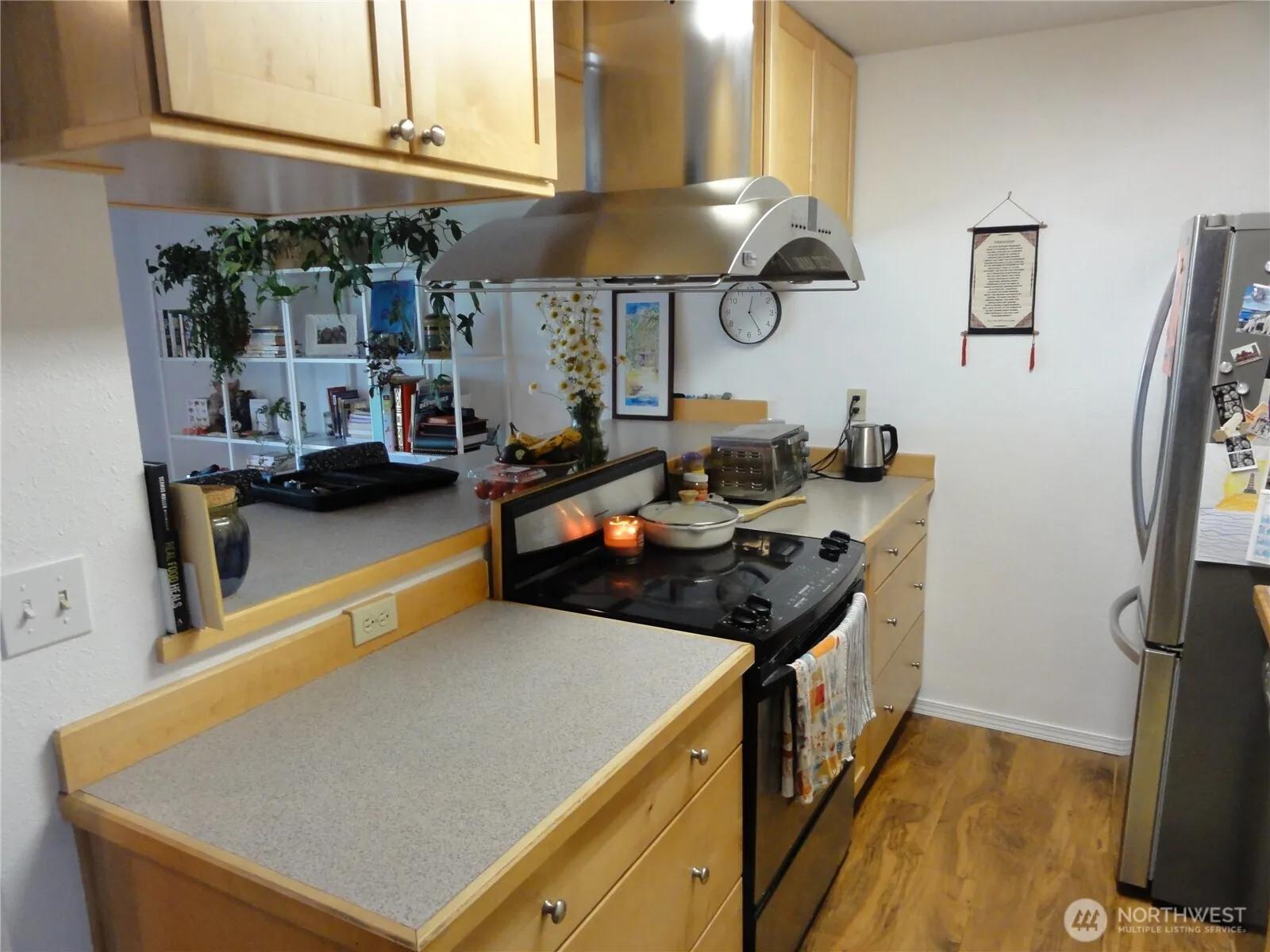 Property photo for 22993 Marine View Drive S #d306, Des Moines photo 4