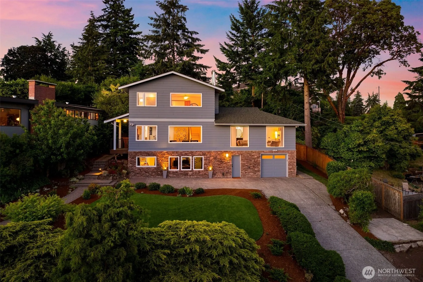 Property photo for 12112 25th Ave Sw, Burien