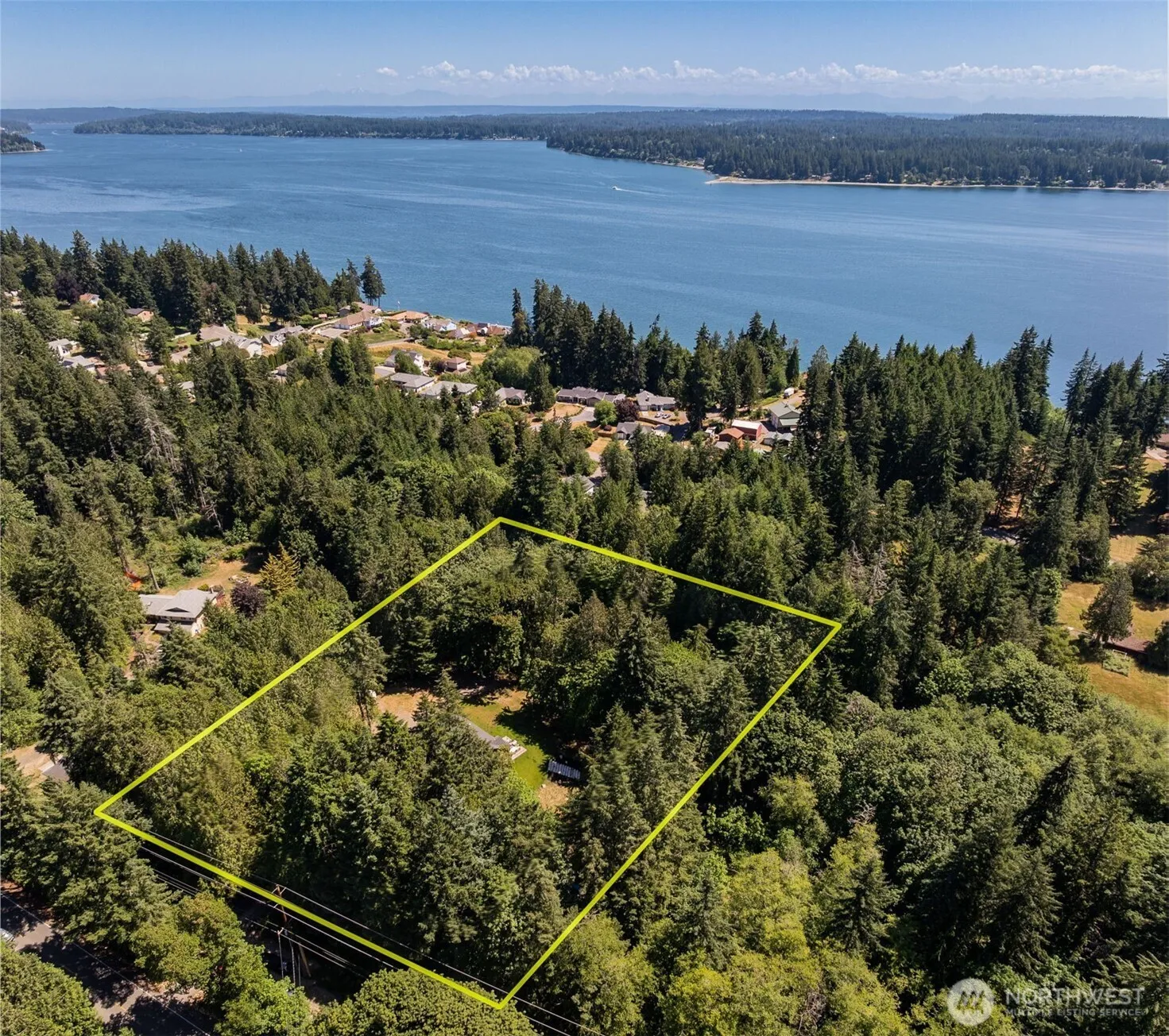 Property photo for 10360 Brownsville Highway Ne, Poulsbo photo 3
