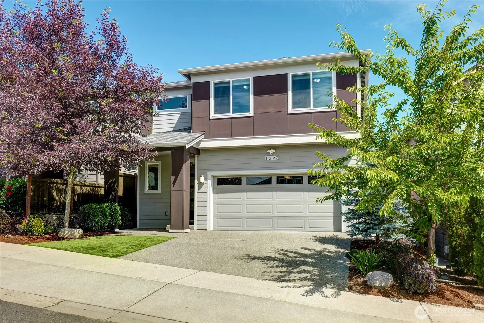 Property photo for 1227 199th Street Se, Bothell photo 2