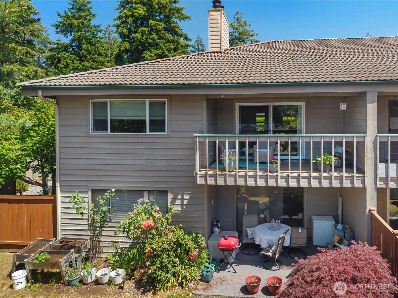 Property photo for 1311 N Highlands Parkway #1, Tacoma photo 3
