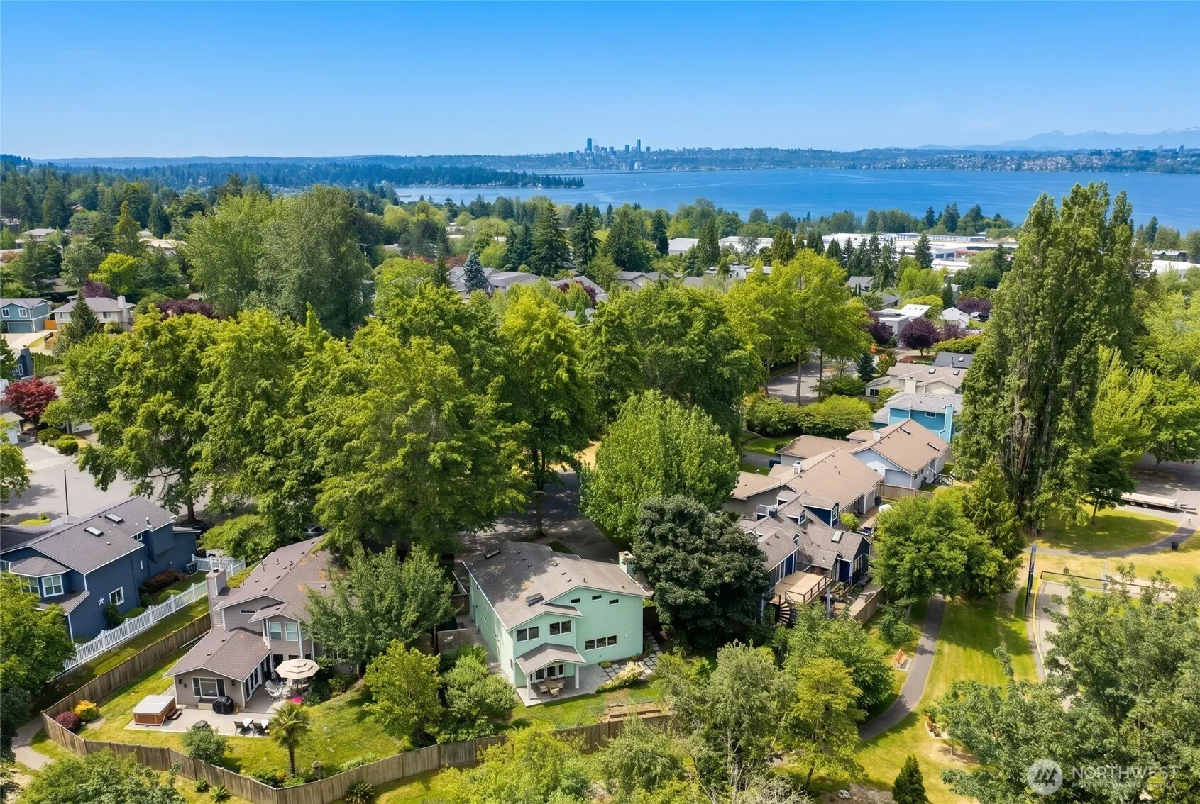 Property photo for 910 6th Place S, Kirkland photo 3