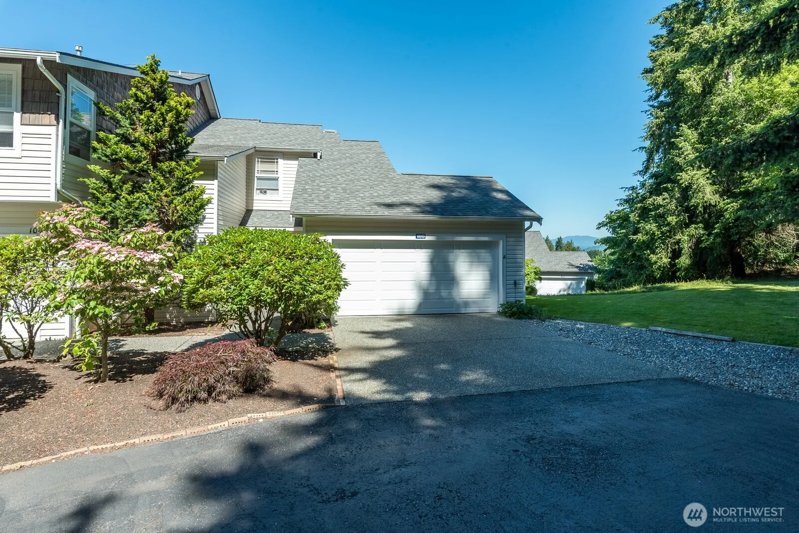 Property photo for 1508 Lindsay Loop #105, Mount Vernon photo 2
