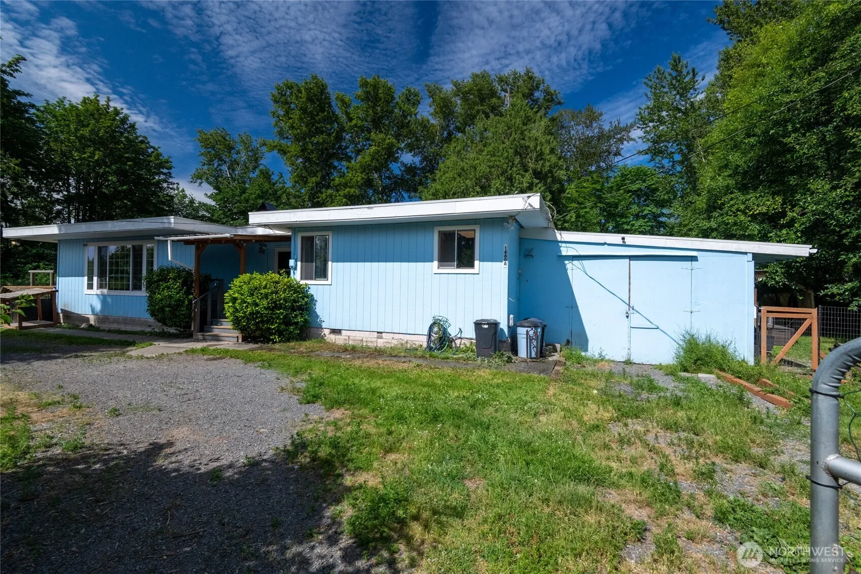 Property photo for 14808 Larch Way, Lynnwood photo 2
