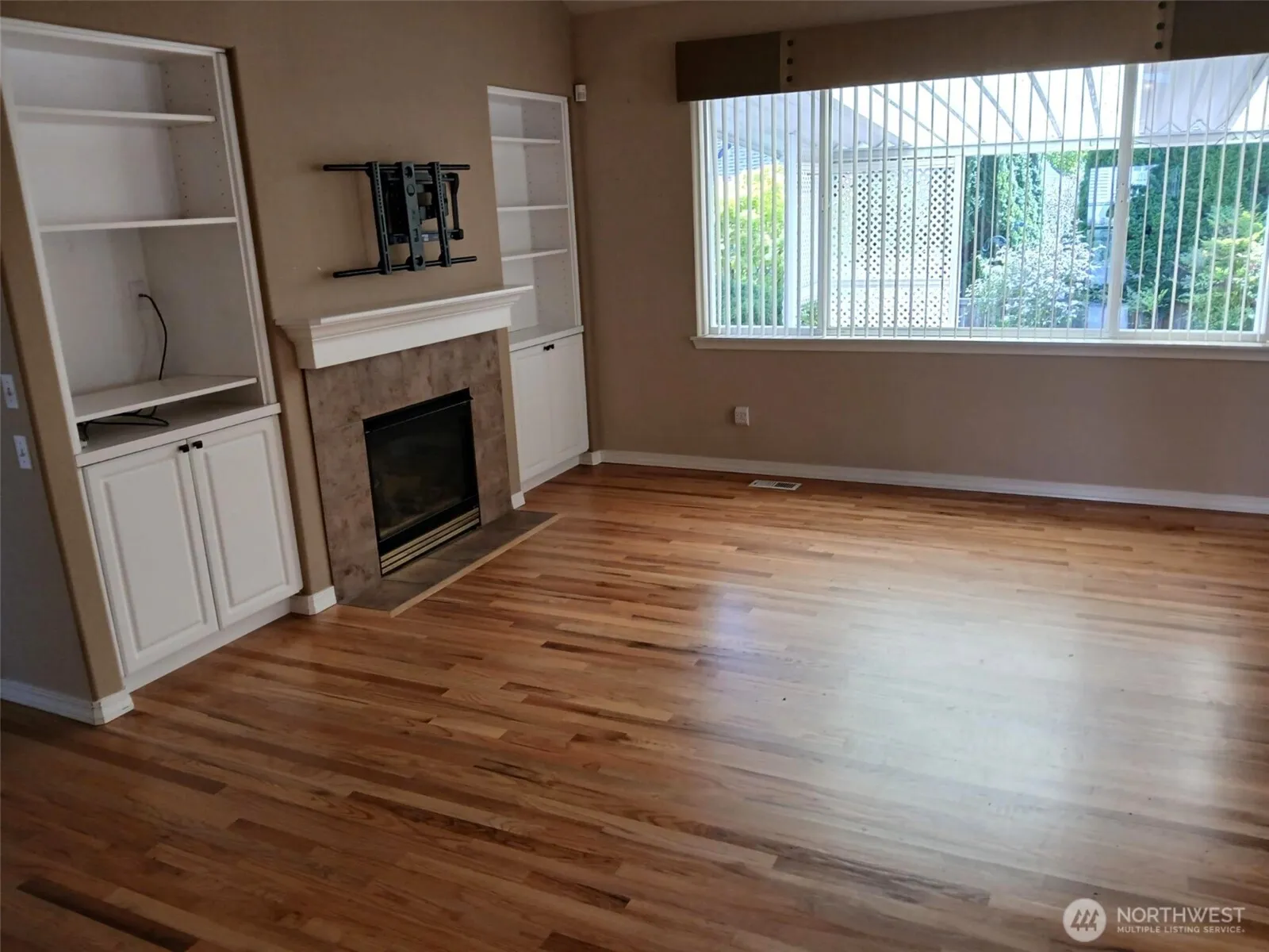 Property photo for 9202 169th Street E, Puyallup photo 3