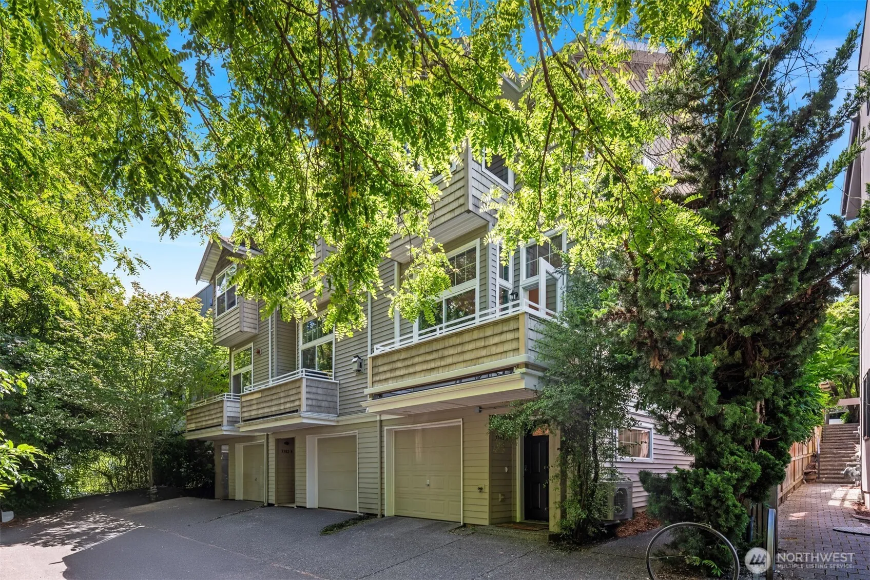 Property photo for 3302 W Government Way #unit A, Seattle photo 2