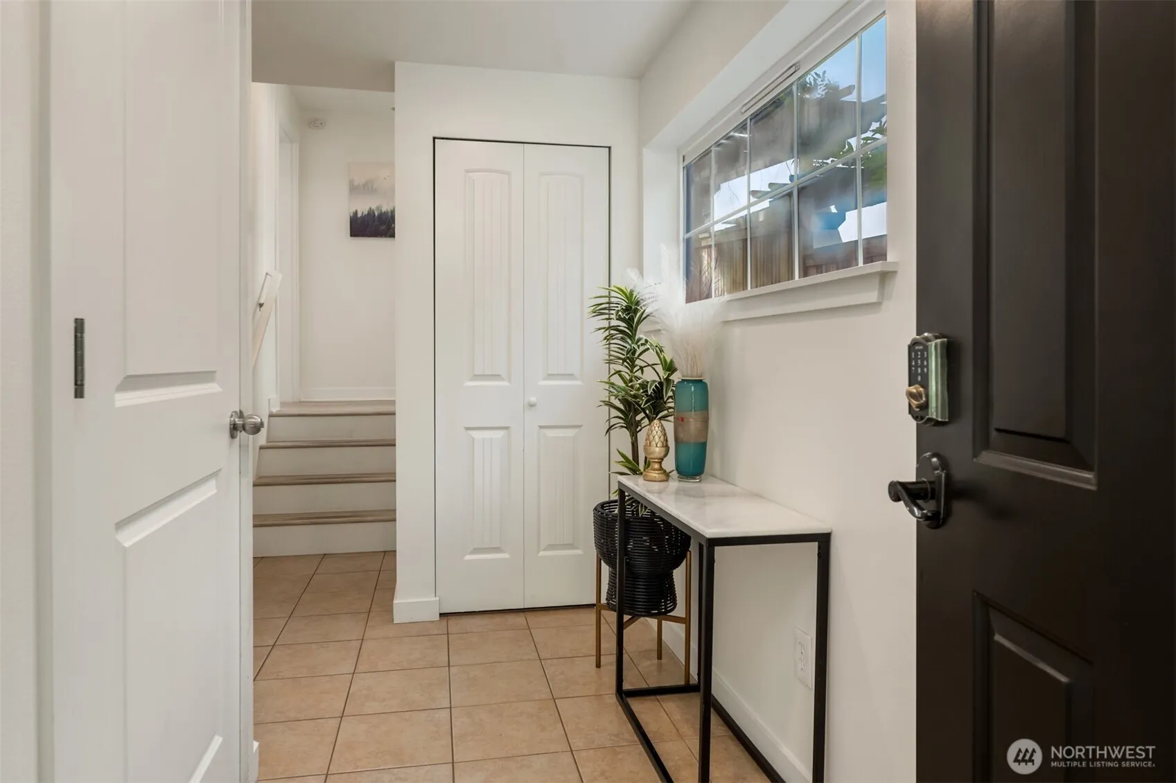 Property photo for 3302 W Government Way #unit A, Seattle photo 2