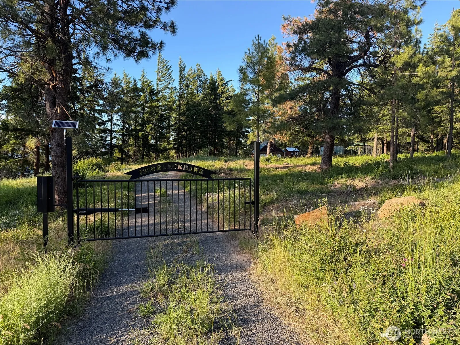 Property photo for 1330 Black Hawk Drive, Cle Elum photo 3