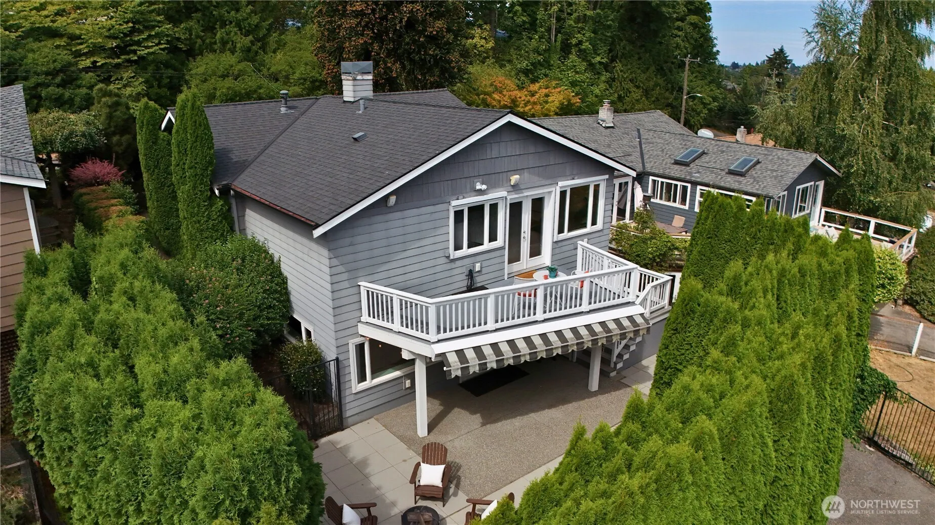 Property photo for 4030 26th Avenue W, Seattle