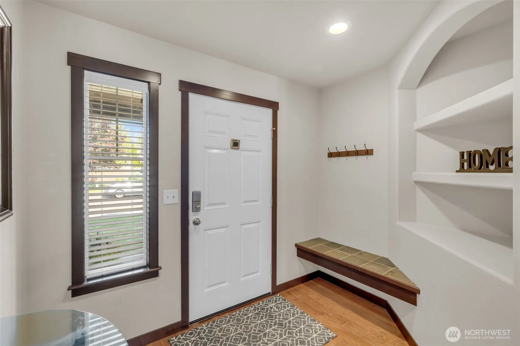 Property photo for 17732 82nd Drive Ne, Arlington photo 3