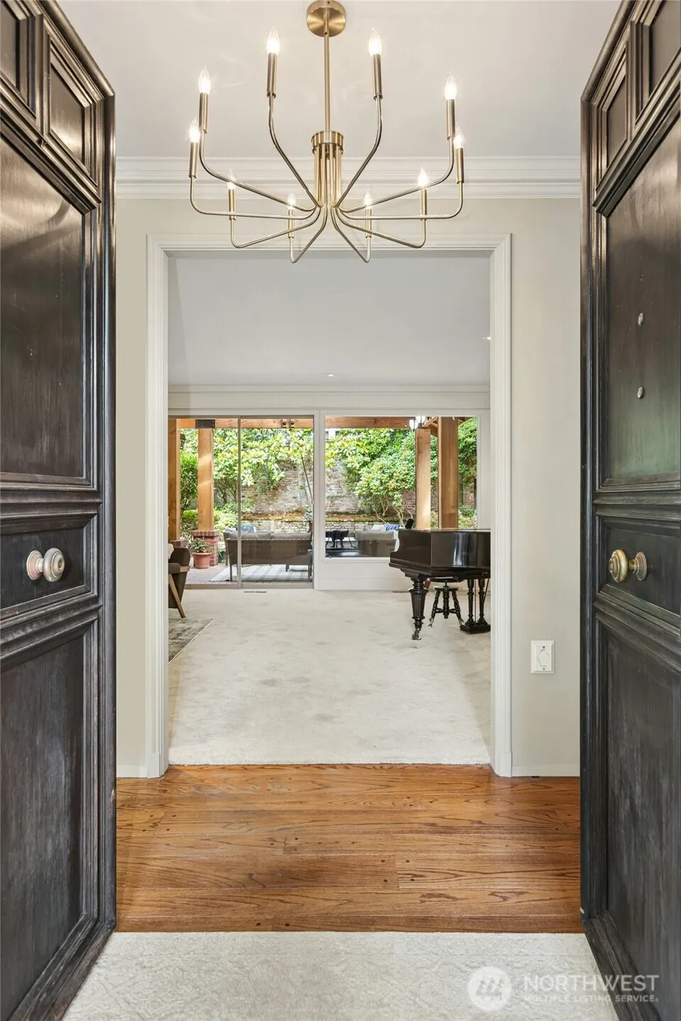 Property photo for 6016 Ne Keswick Drive, Seattle photo 5