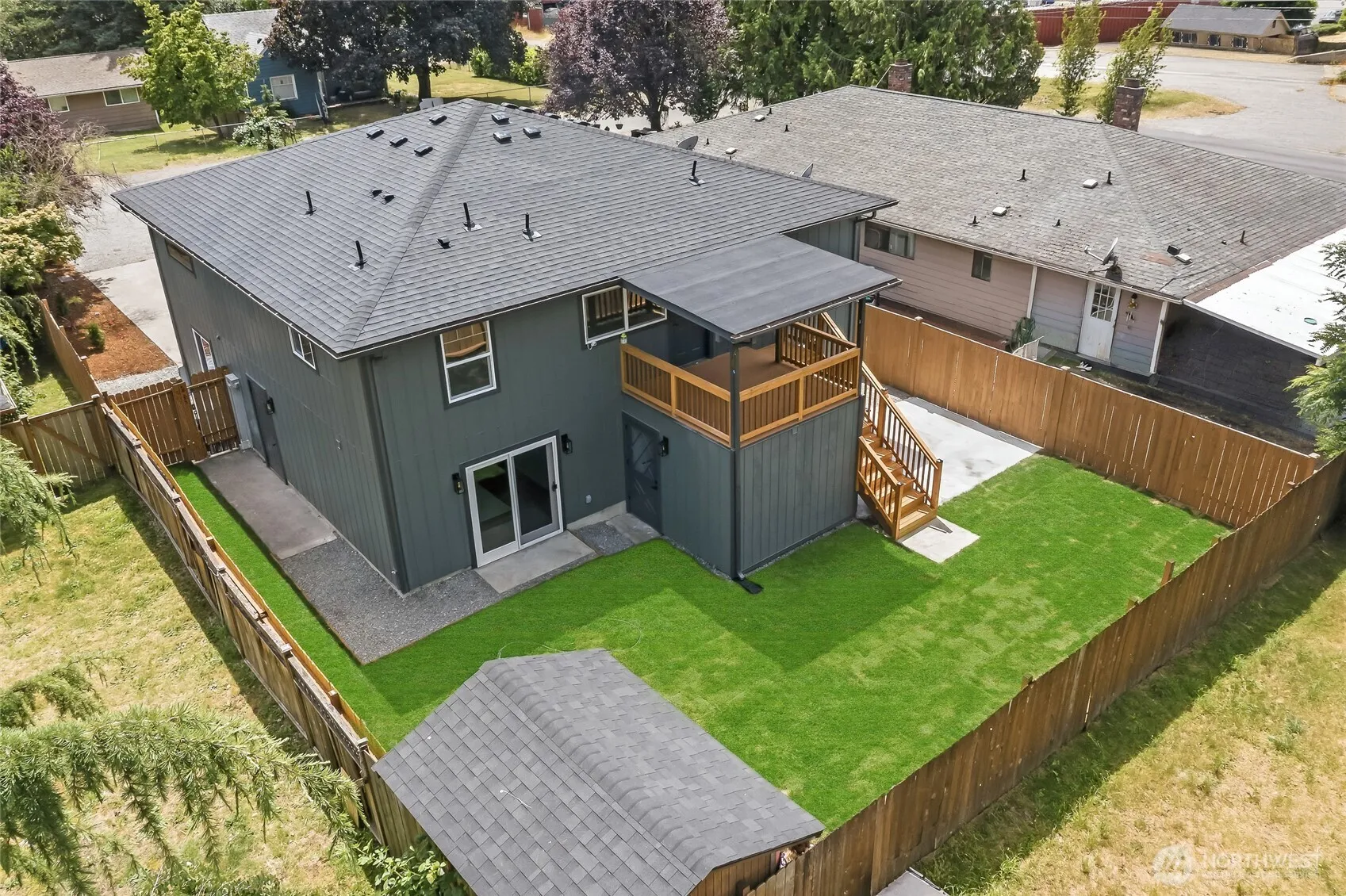 Property photo for 111 Tule Lake Road E, Tacoma photo 4
