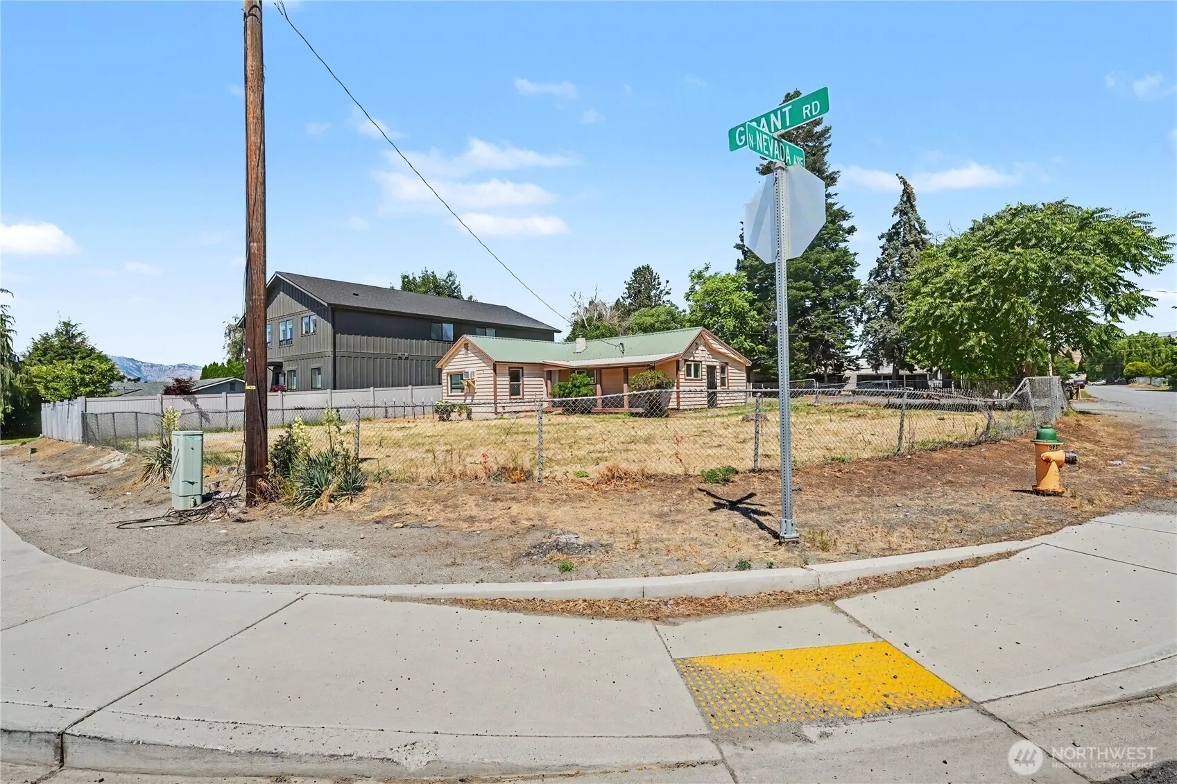 Property photo for 68 N Nevada Avenue, East Wenatchee photo 5