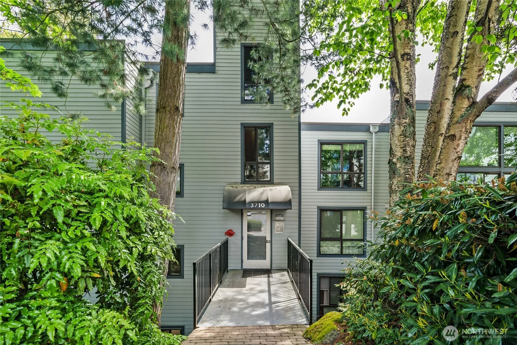 Property photo for 3710 26th Place W #405, Seattle