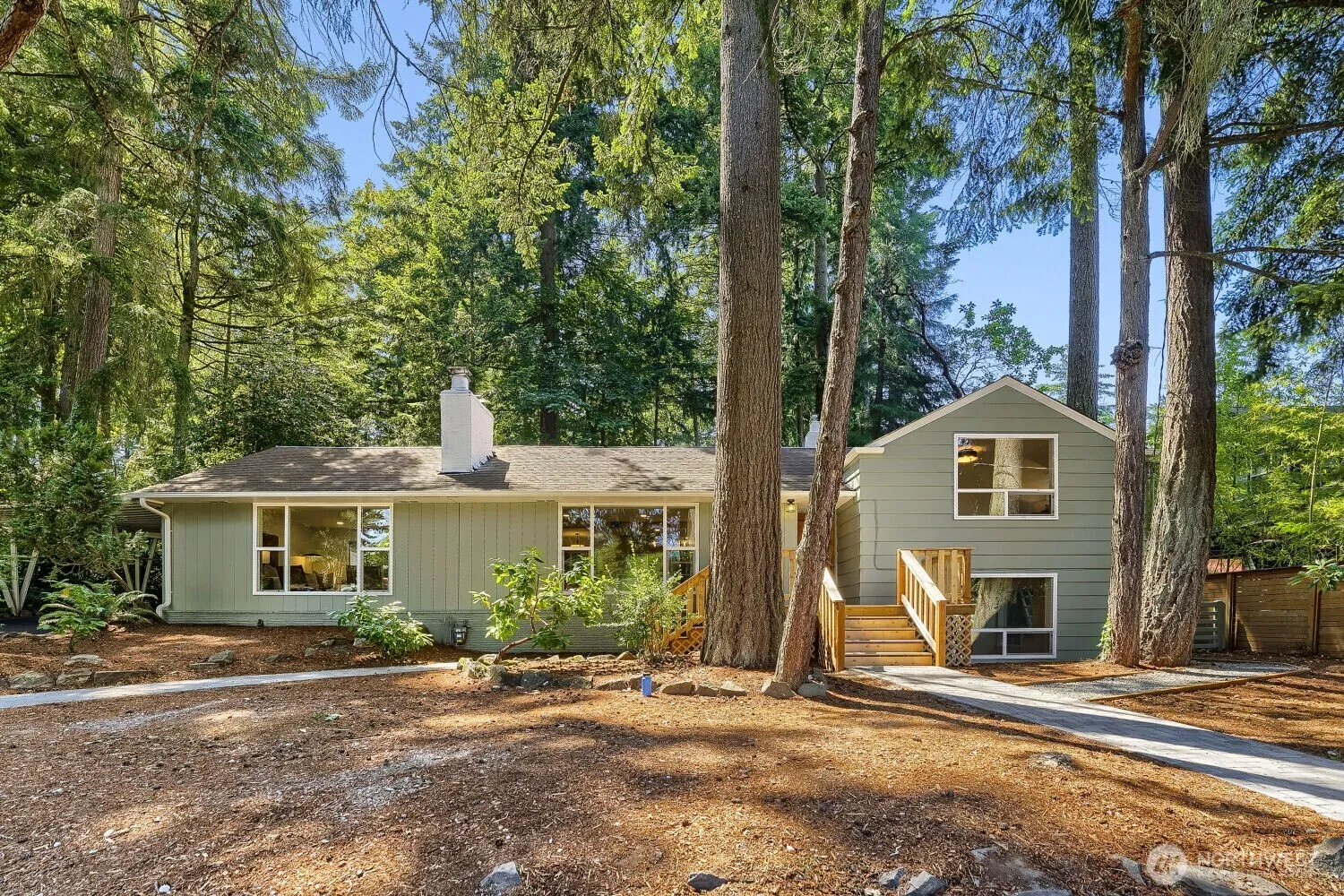 Property photo for 16051 21st Avenue Sw, Burien