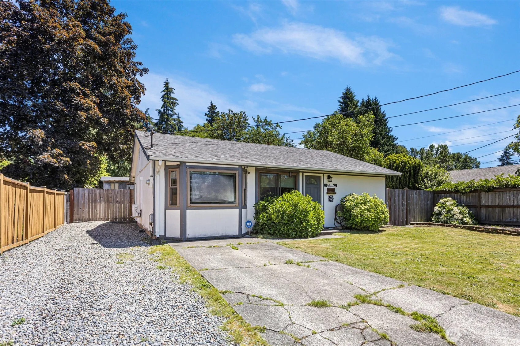 Property photo for 12711 52nd Avenue E, Tacoma photo 2
