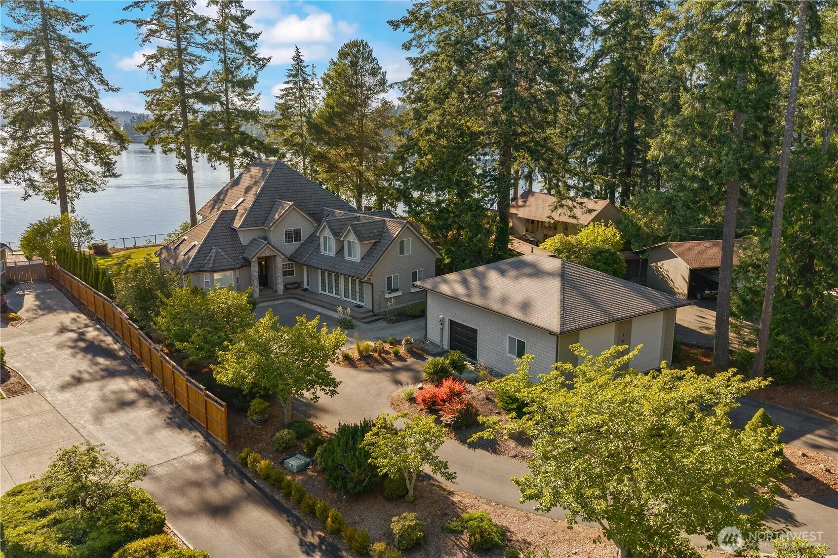 Property photo for 2648 Fishtrap Road Ne, Olympia photo 3