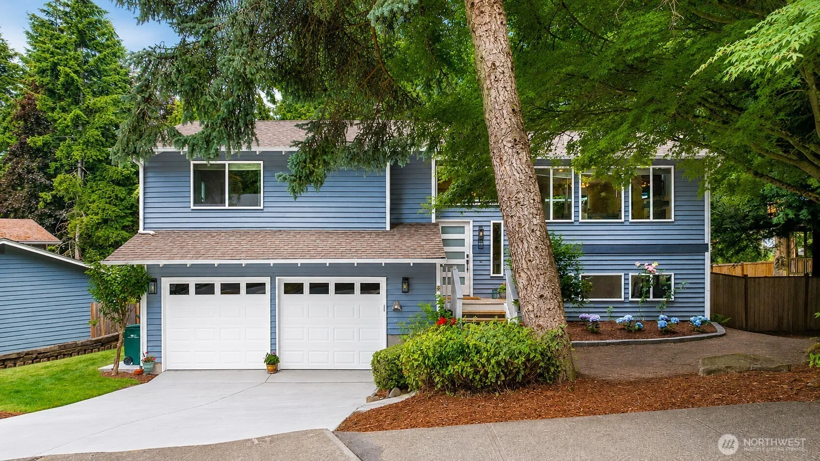 Property photo for 12017 106th Avenue Ne, Kirkland photo 4
